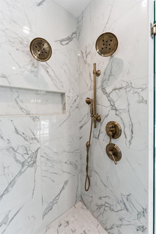 1924 Runway Boulevard