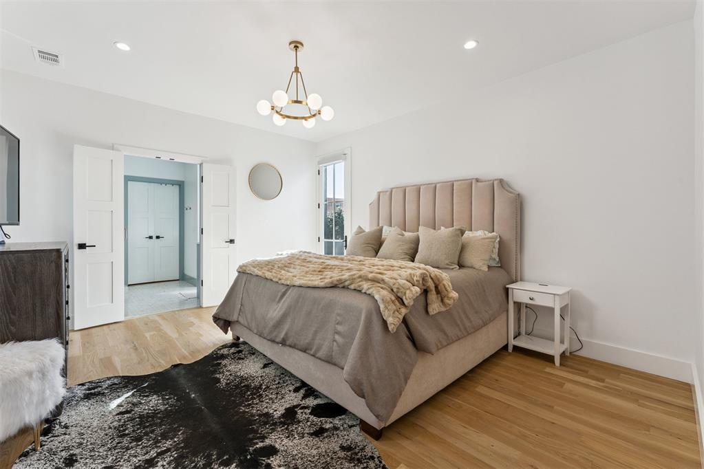 1924 Runway Boulevard