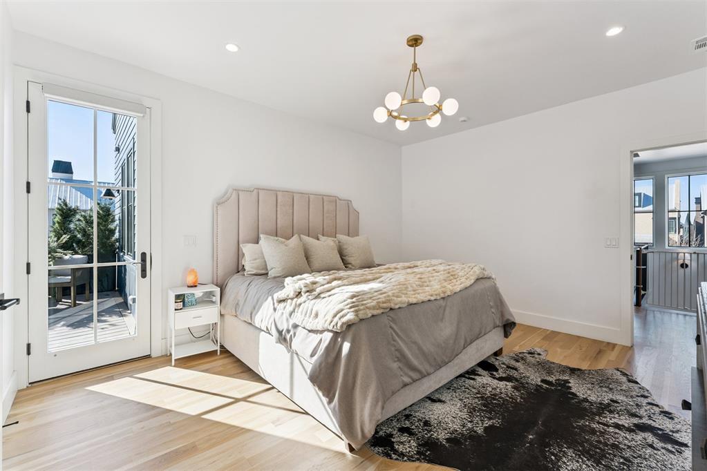 1924 Runway Boulevard