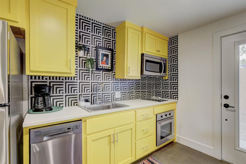 810 NW 36th Street