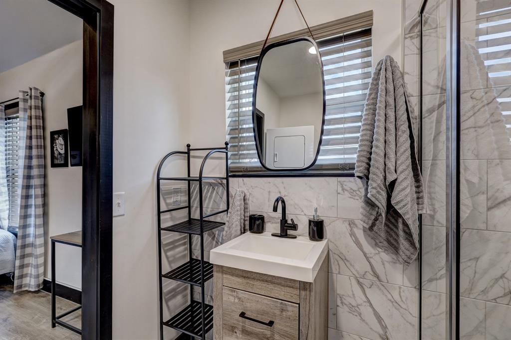 810 NW 36th Street