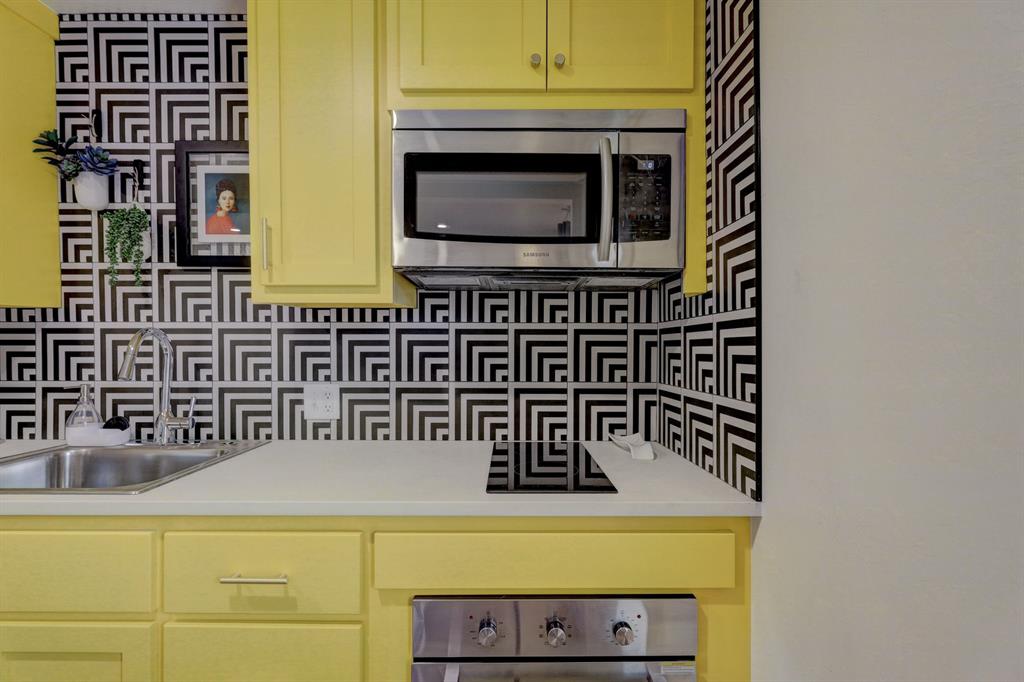 810 NW 36th Street