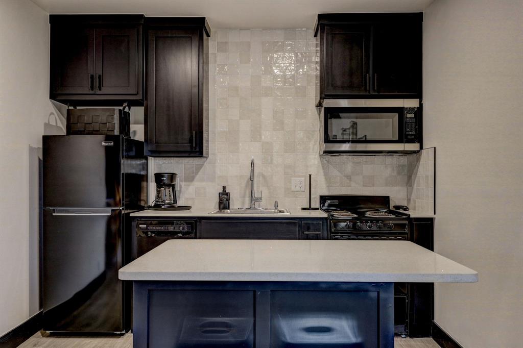 810 NW 36th Street