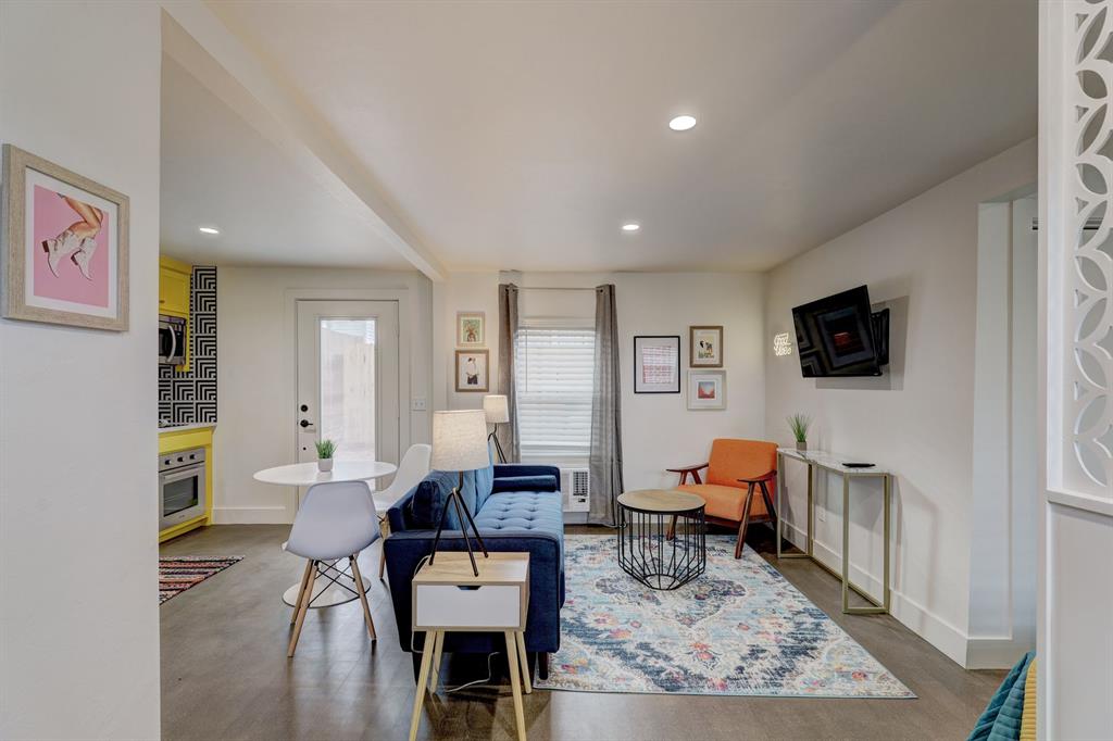 810 NW 36th Street