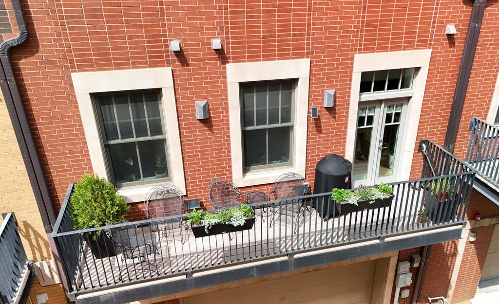 26 NE 3rd Street