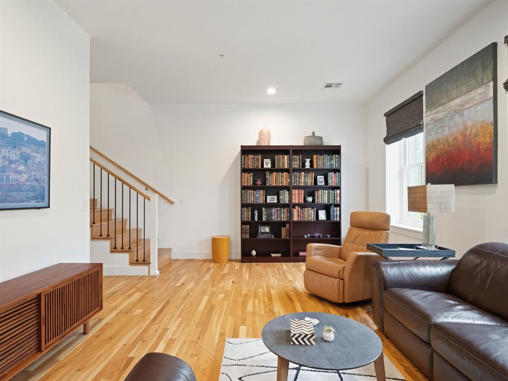 26 NE 3rd Street