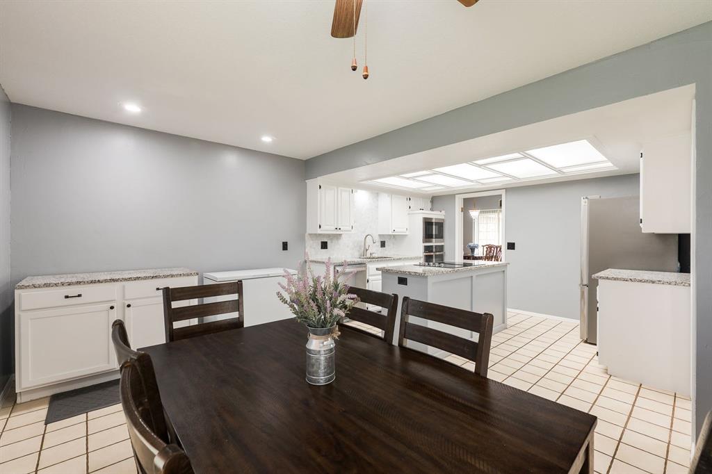 8105 Harvest Hills South Boulevard