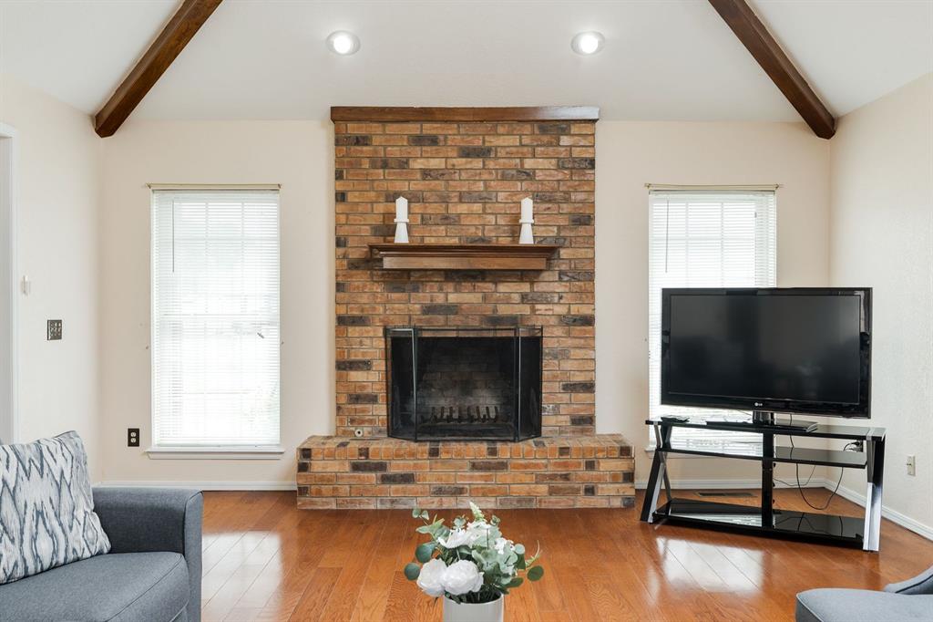 8105 Harvest Hills South Boulevard