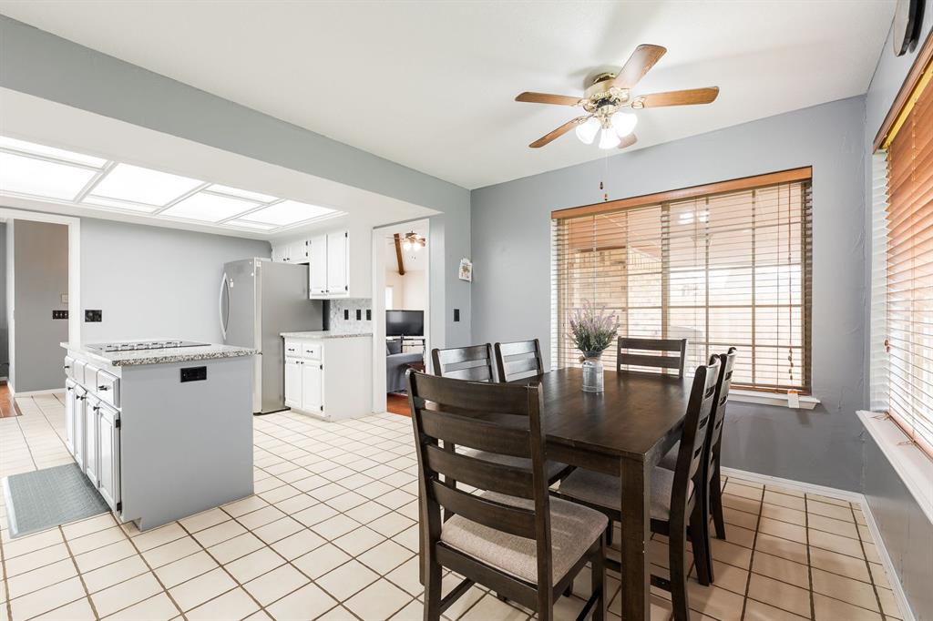 8105 Harvest Hills South Boulevard