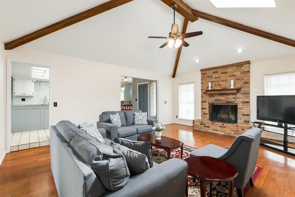 8105 Harvest Hills South Boulevard