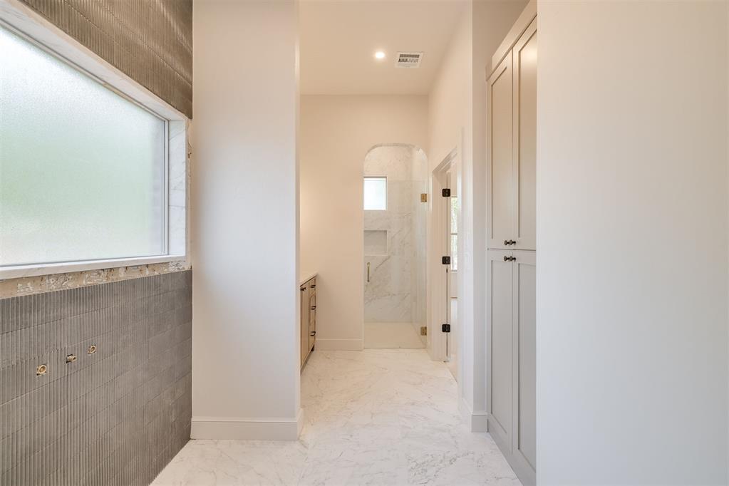 7940 Stagecoach Circle