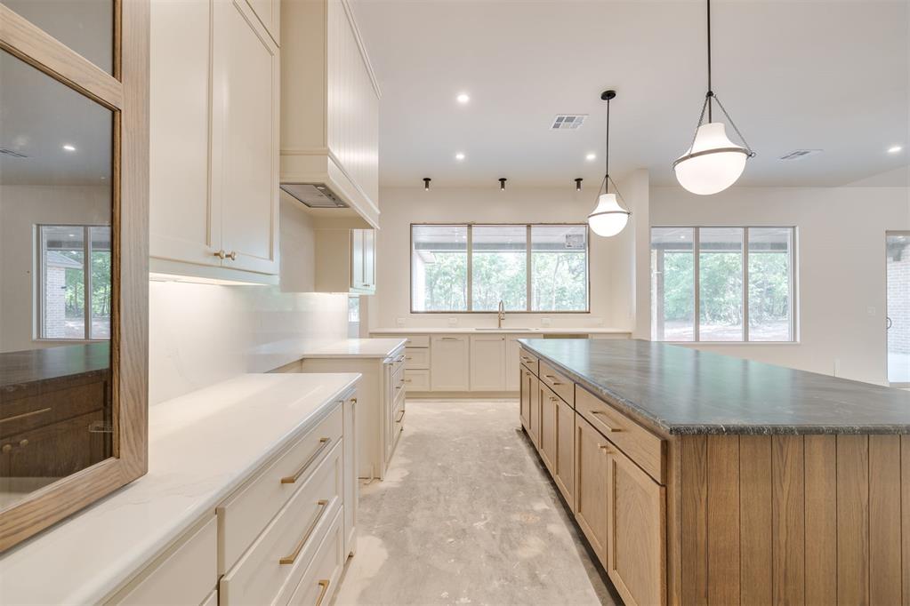 7940 Stagecoach Circle