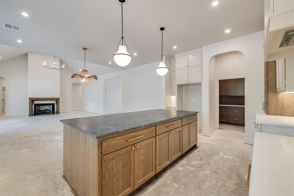 7940 Stagecoach Circle