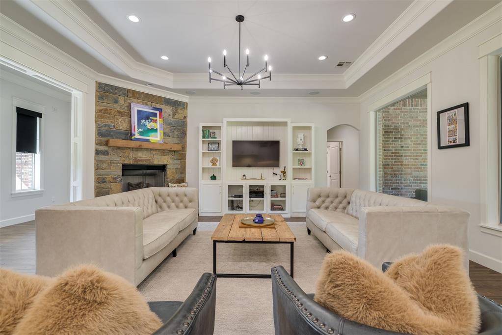 9908 Jamie Way