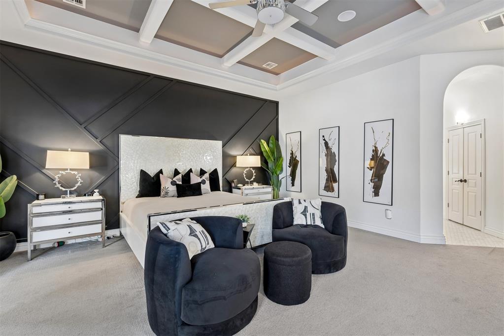 16801 Kinross Circle