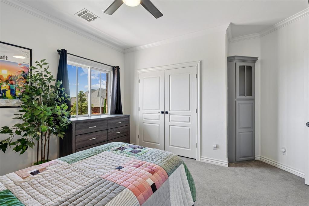 16801 Kinross Circle