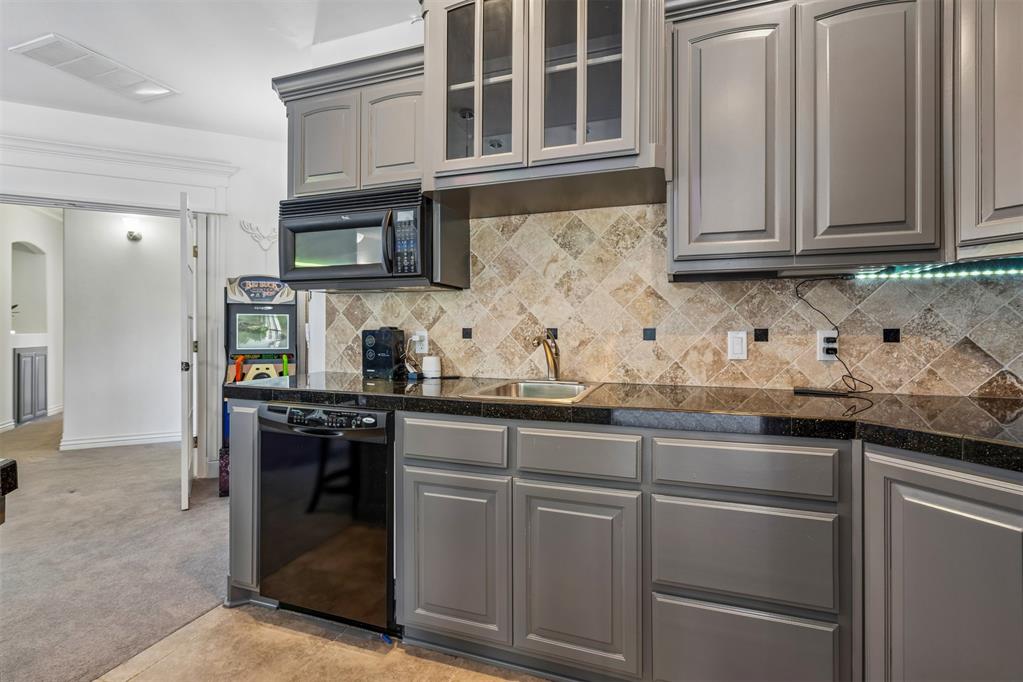 16801 Kinross Circle