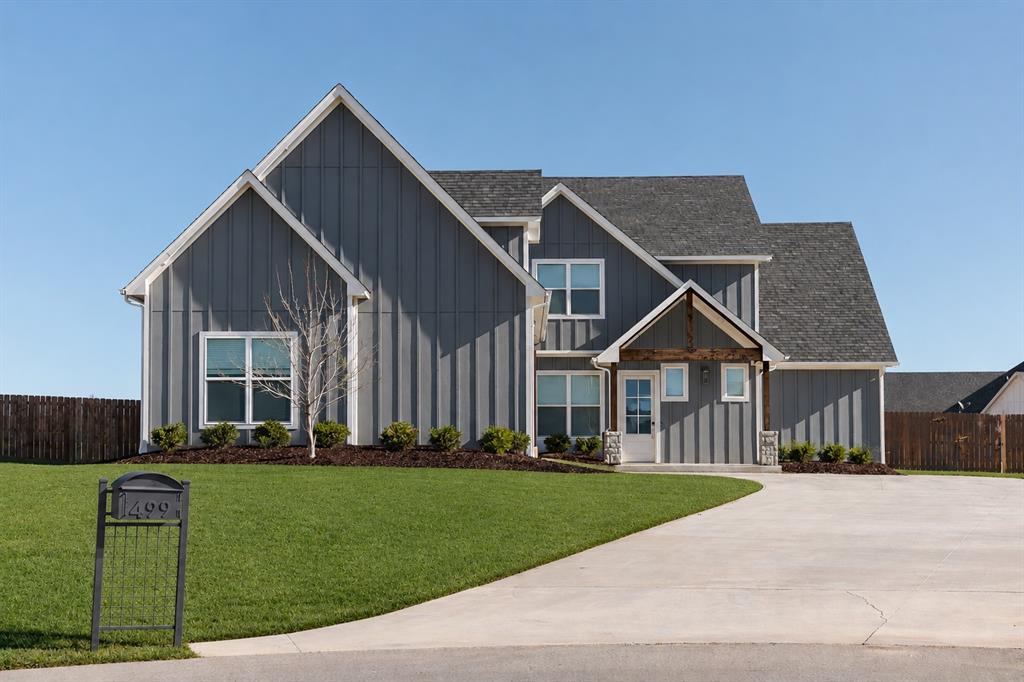 499 Old Farm Road