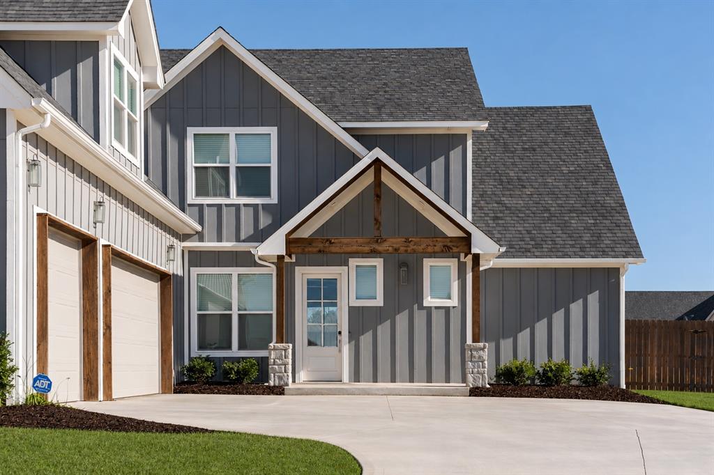 499 Old Farm Road