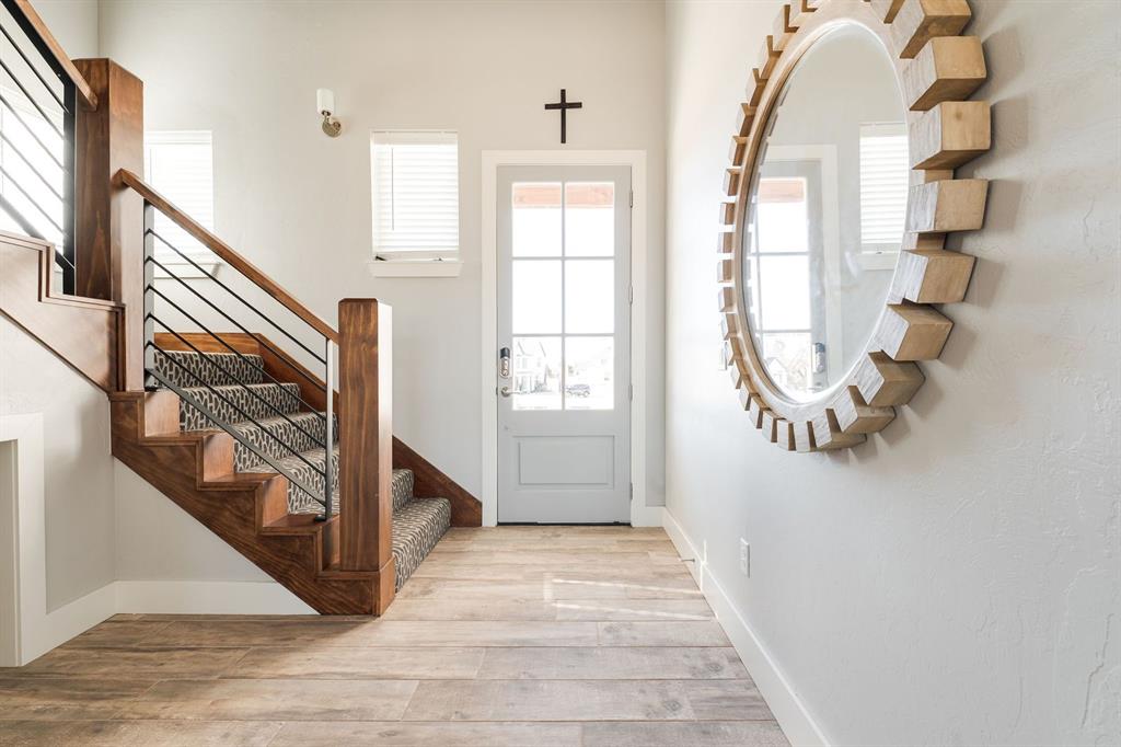 499 Old Farm Road