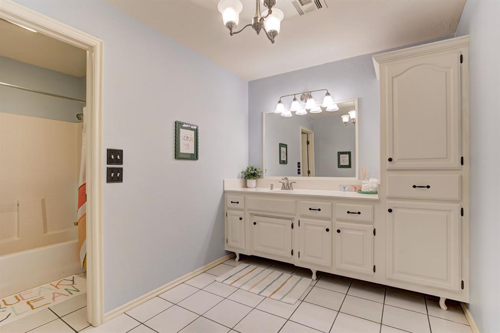 1120 Torre Pines Court