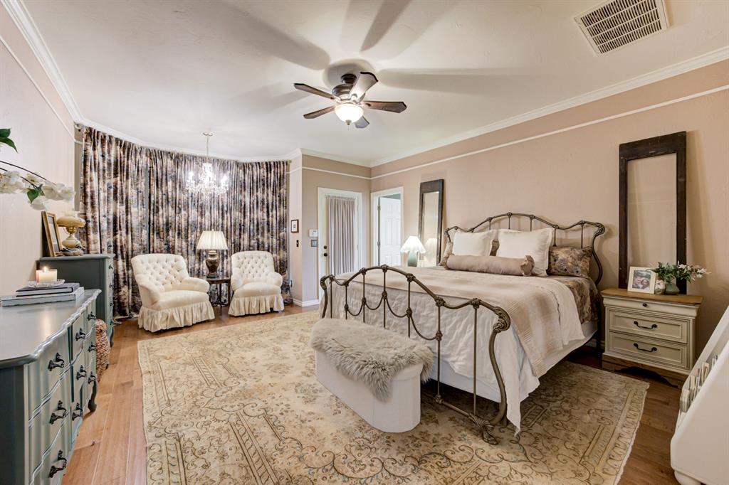 1120 Torre Pines Court