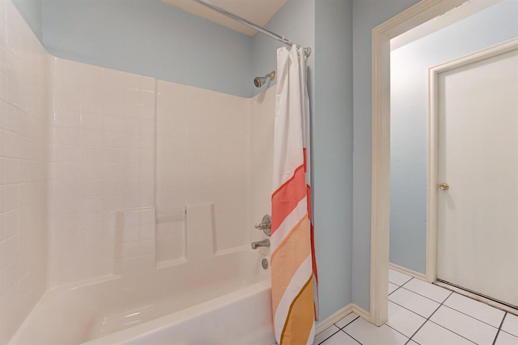 1120 Torre Pines Court