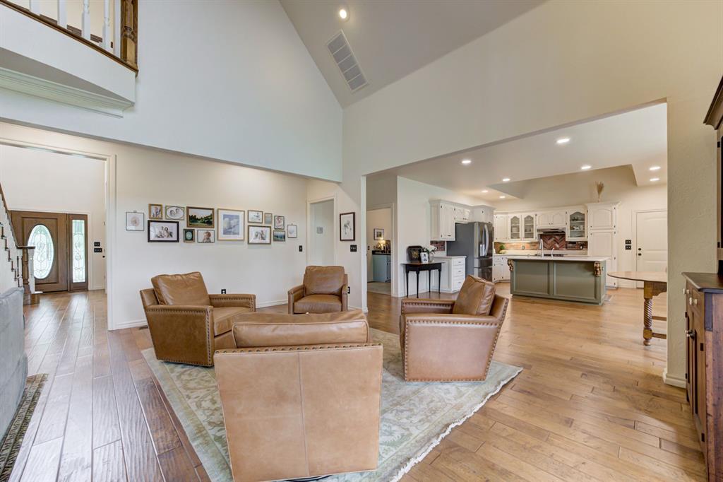 1120 Torre Pines Court