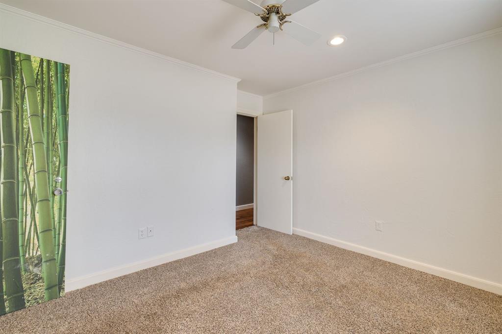 1200 Oak Tree Drive
