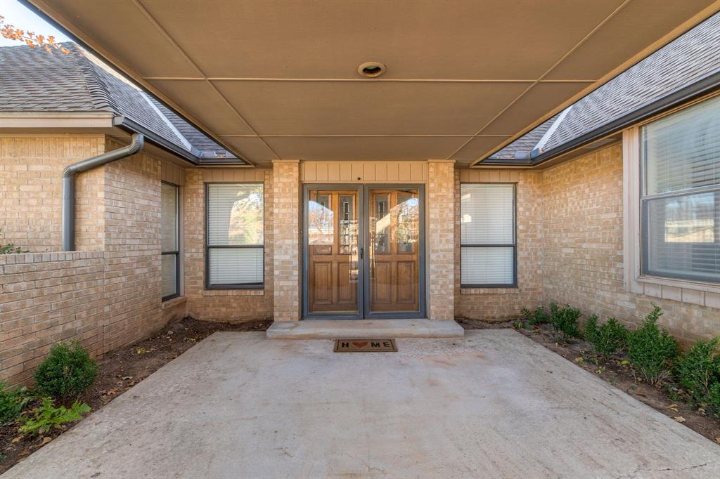 1200 Oak Tree Drive