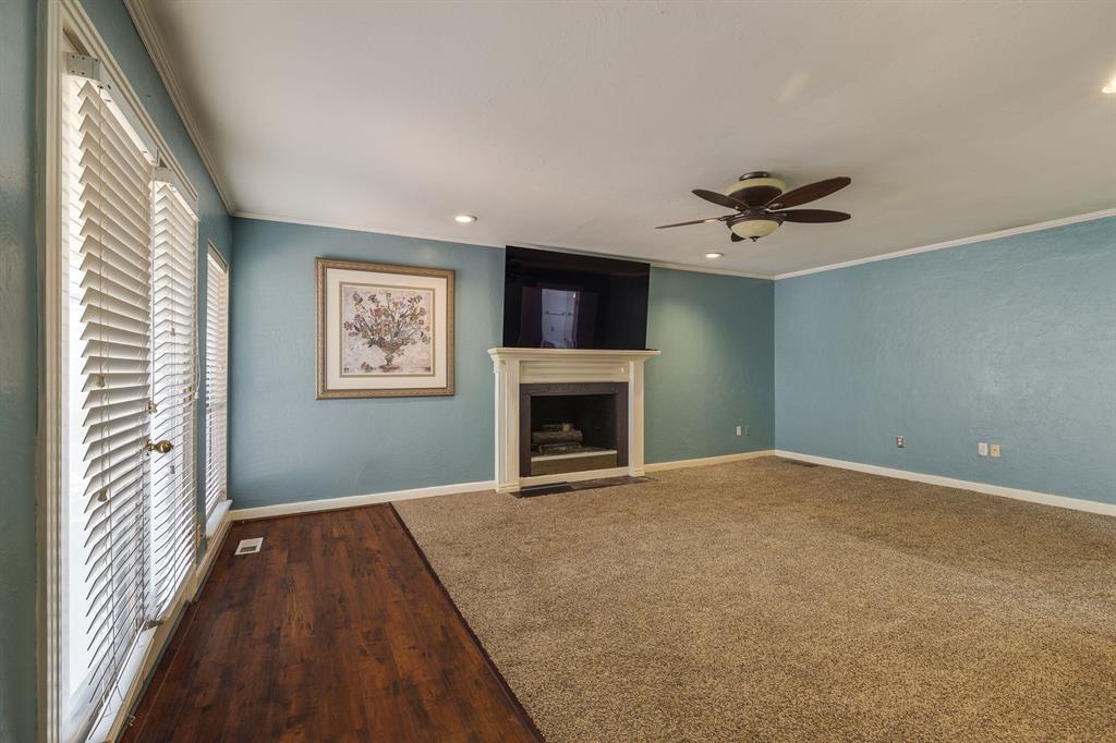 1200 Oak Tree Drive