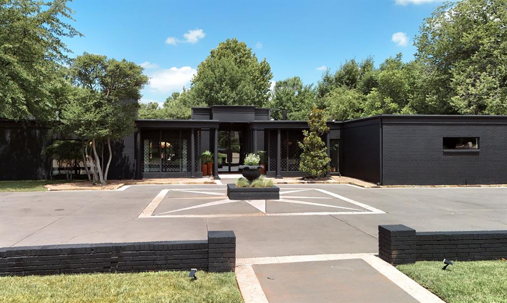 12801 Twisted Oak Road