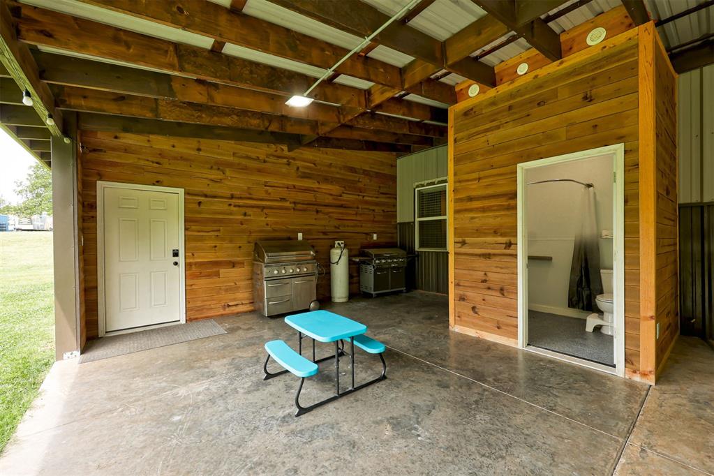 21802 Henney Hollow Road