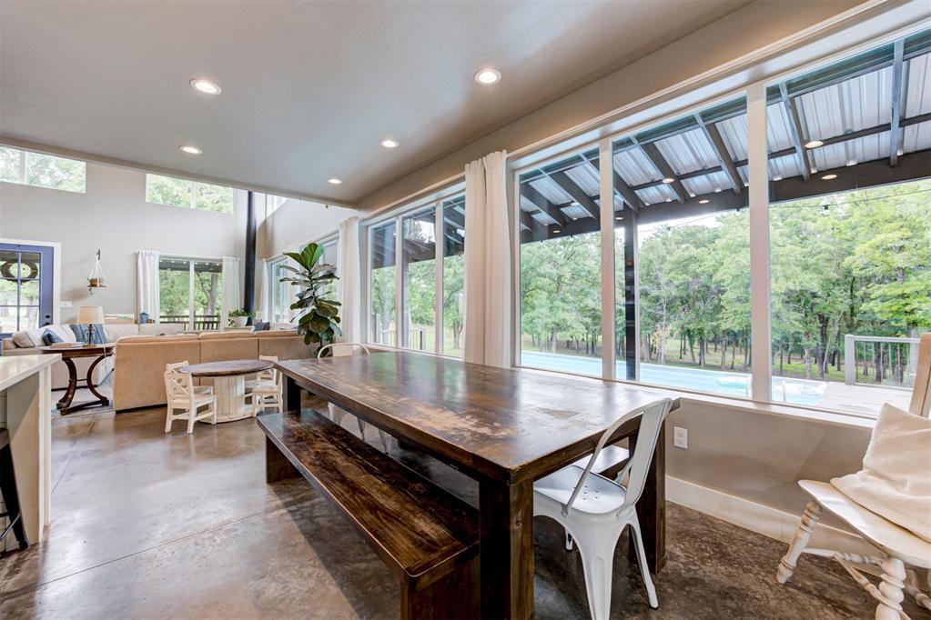 21802 Henney Hollow Road