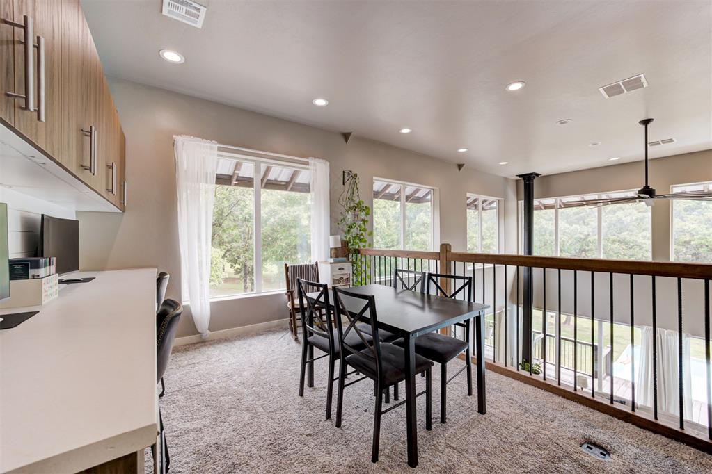 21802 Henney Hollow Road