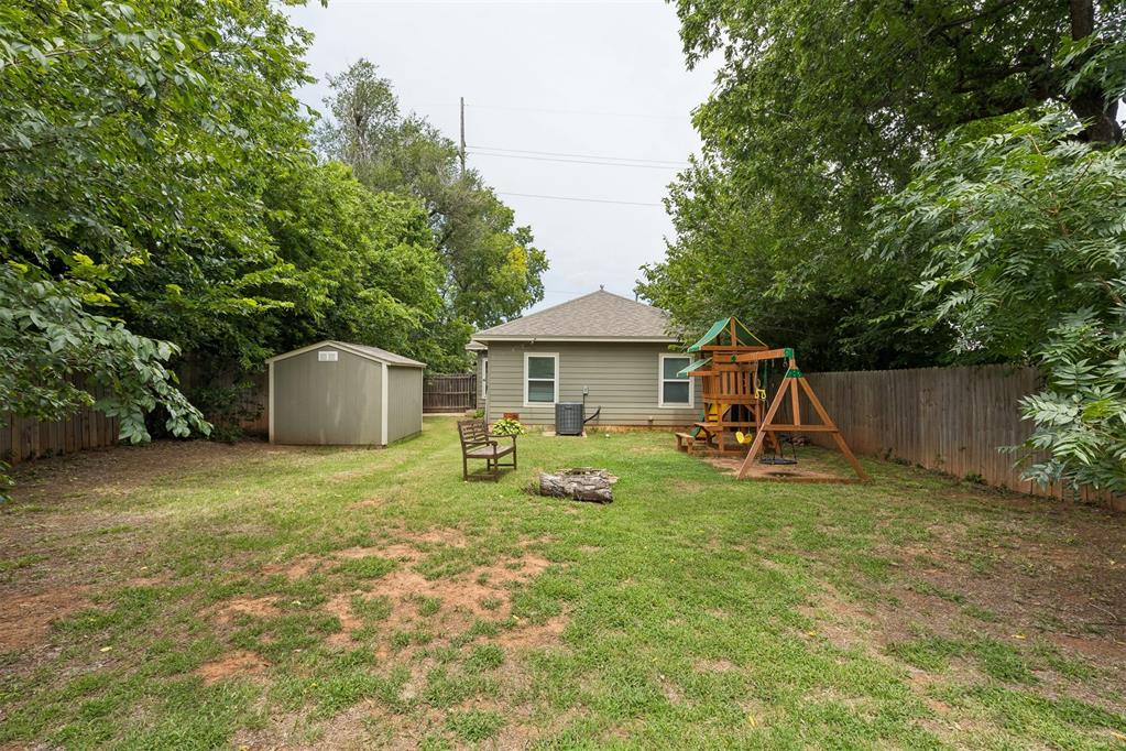 720 NE 30th Street