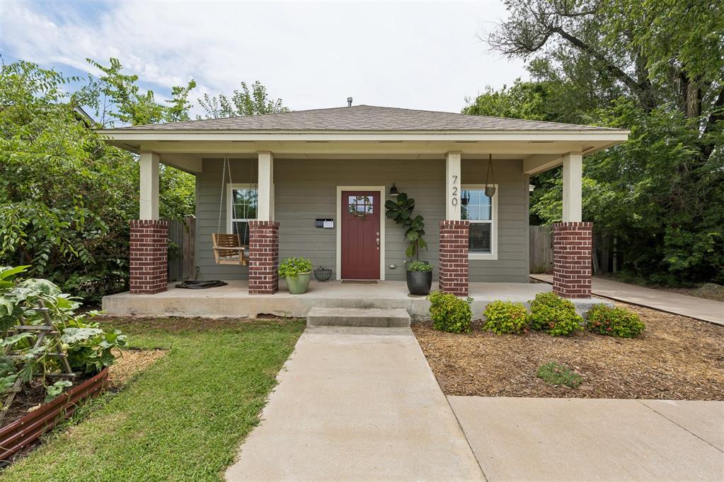 720 NE 30th Street
