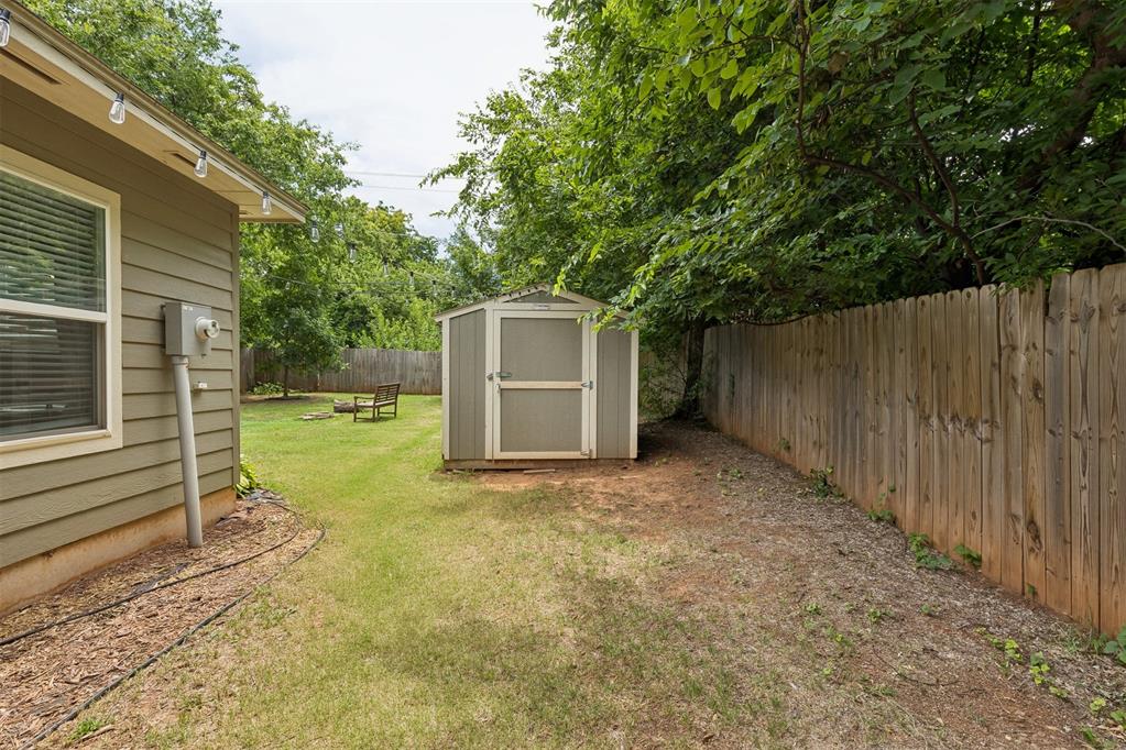 720 NE 30th Street