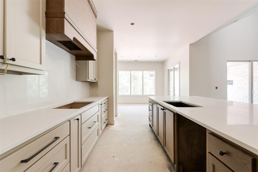 12775 Hidden Trail