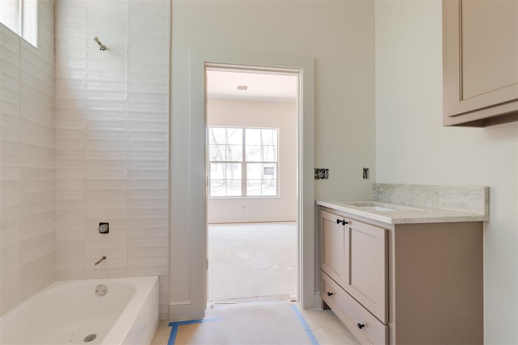 12775 Hidden Trail