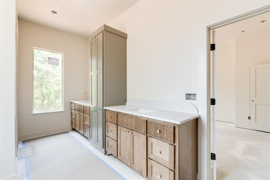 12775 Hidden Trail