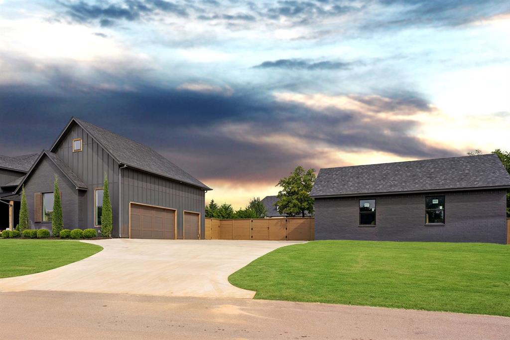 391 Old Creek