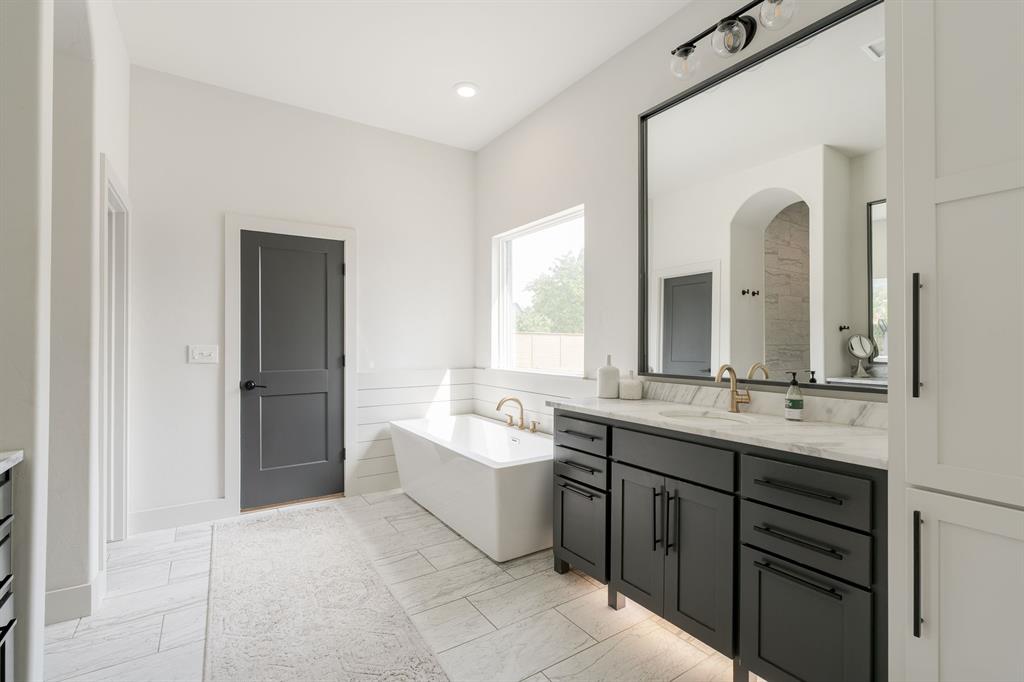 391 Old Creek