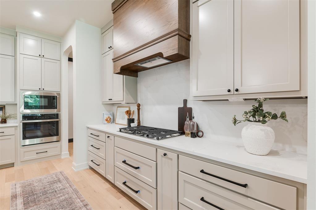 12775 Hidden Trail