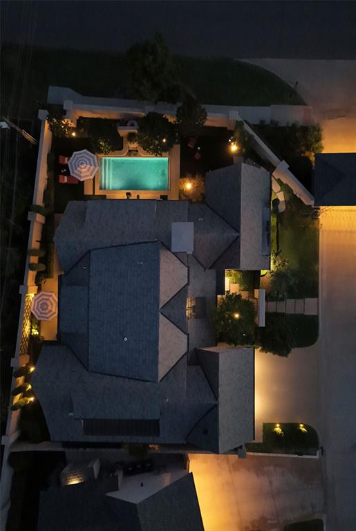 8400 Stonehurst Court