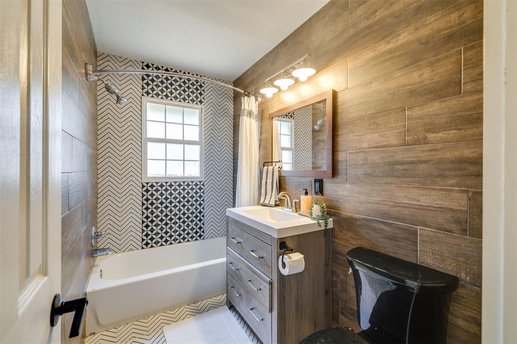 3008 NW 48th Street