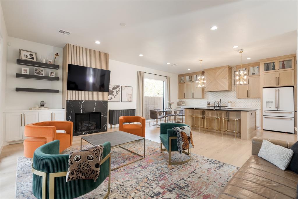 1127 NW 56th Street Unit: B