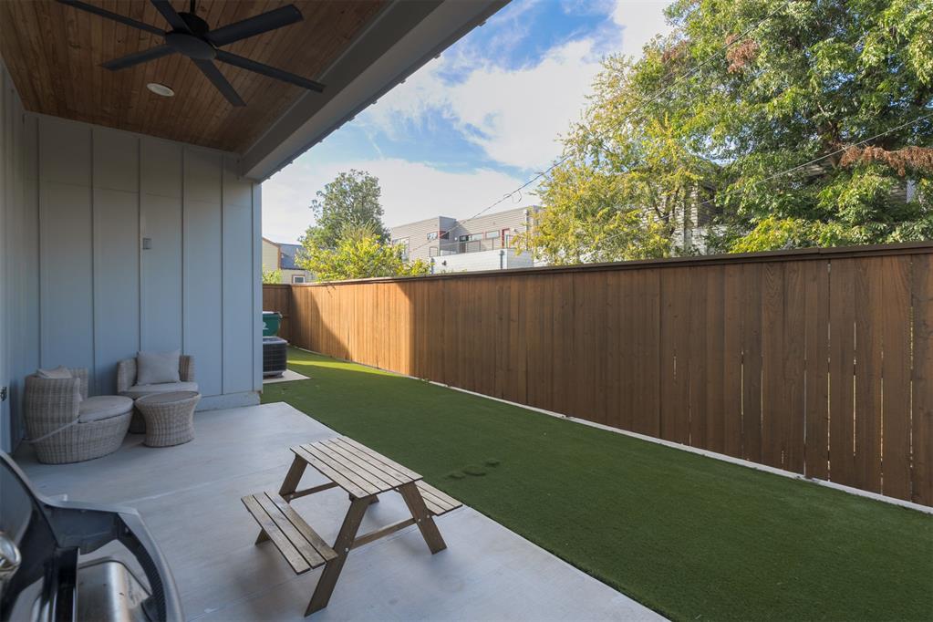 1127 NW 56th Street Unit: B