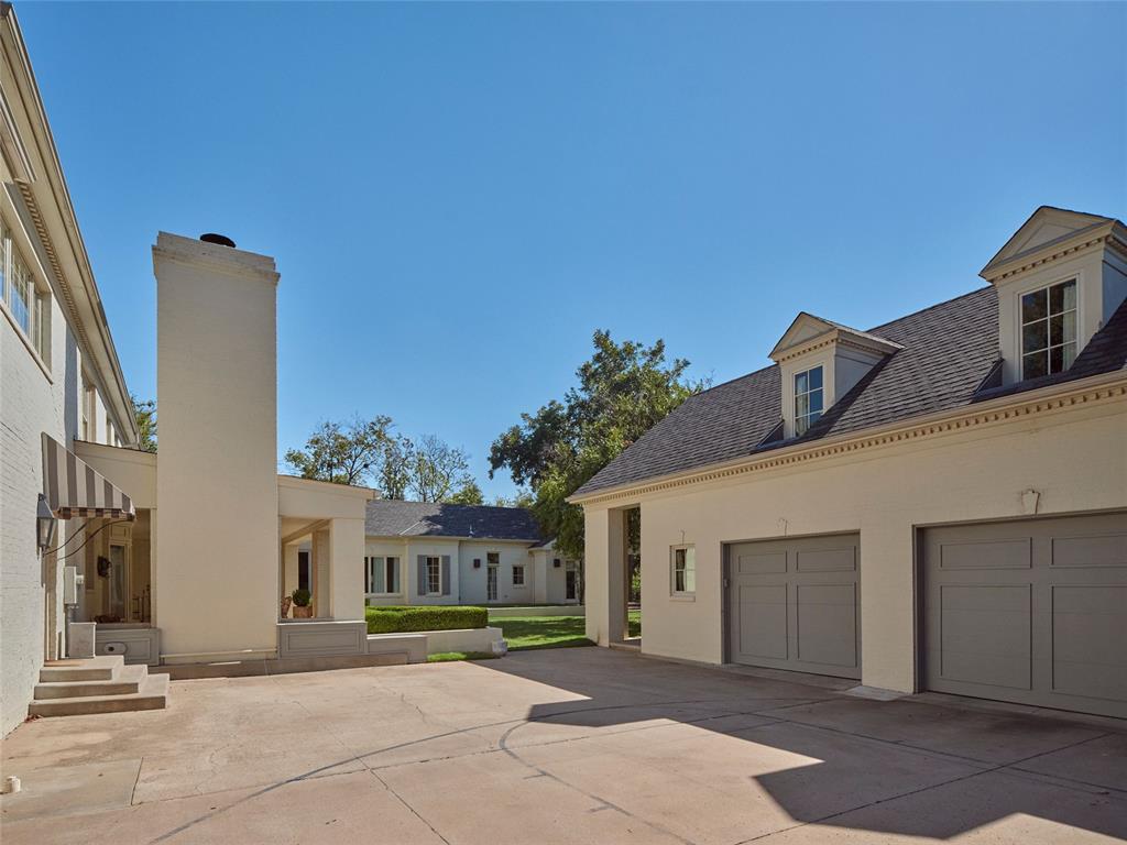6803 Avondale Drive