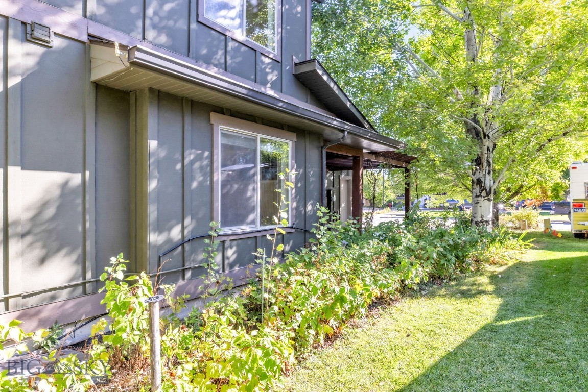 914 N 15th Avenue